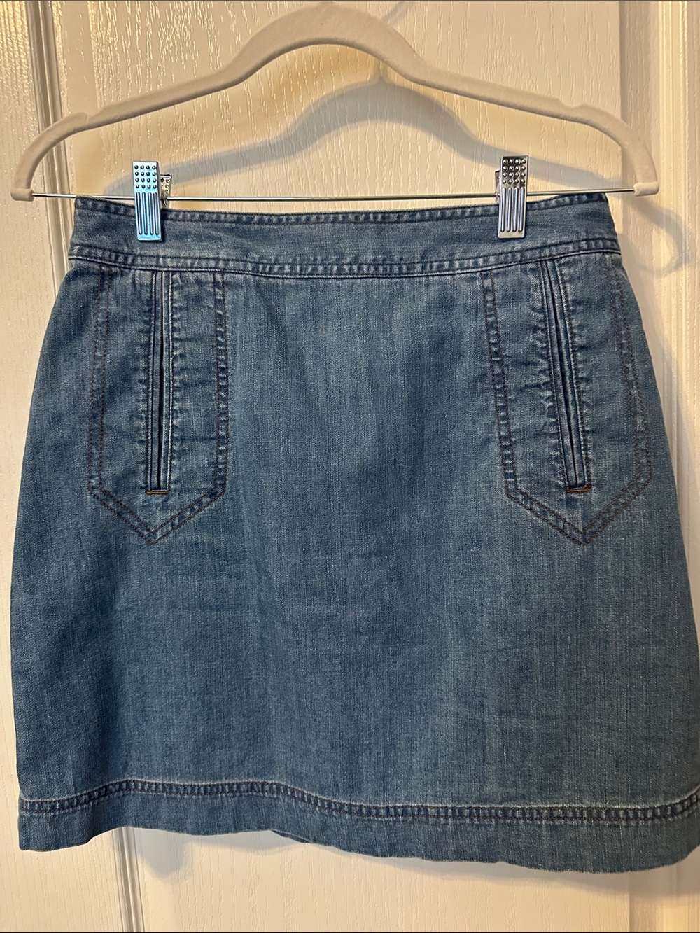 Banana Republic Medium Blue Denim Mini Skirt Sz 8